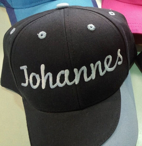 Gorra con nombre